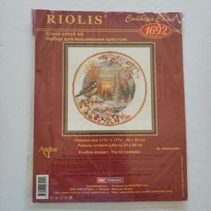 Riolis 1692 Great Tit in Winter Cross Stitch Kit Anchor Zweigart - Picture 1 of 3