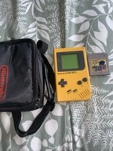Nintendo Game Boy Original DMG-01 Yellow Console With Case And 15 In 1 Cartridge - Picture 1 of 3