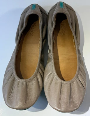 Sapatos femininos Tieks bege bronzeado nude 8 - Imagem 1 de 4