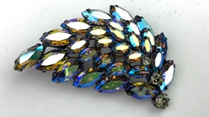 WEISS Silver Tone Blue Stone Leaf Pin Brooch Watermelon Vintage 3-Tier - Picture 1 of 11