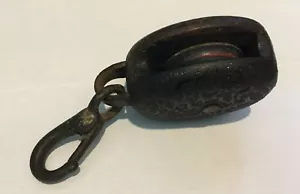 Unique antique marine pulley - Picture 1 of 4