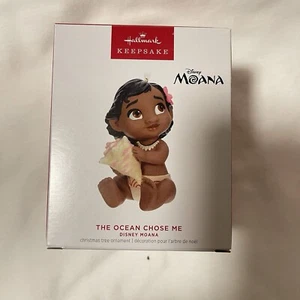 2023 Hallmark Ornament Disney Moana  The Ocean Chose Me Porcelain Christmas  NEW - Picture 1 of 2