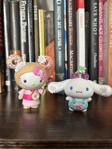 Tokidoki x Hello Kitty S3 Cherry Blossom Hello Kitty and Cinnamaroll Figures - Picture 1 of 2