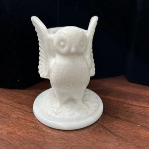 Vintage Westmoreland weiß Milchglas Eule Zahnstocher Streichholz Halter 3" - Bild 1 von 9