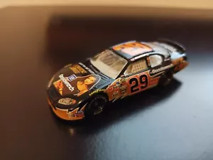 USED 1/64 NASCAR 2006 KEVIN HARVICK GRETCHEN WILSON GM GOODWRENCH READ LOOSE - Picture 1 of 8