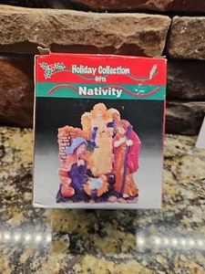 Holiday Collection Geschenke Weihnachtskrippe mit Box - Bild 1 von 2