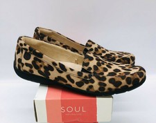 naturalizer animal print shoes