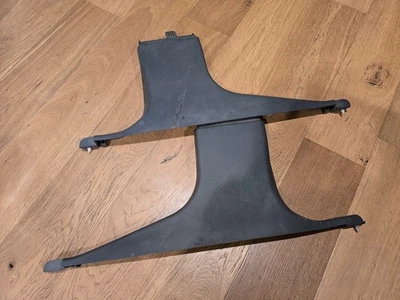 Par de molduras de panel de pilares inferiores para pasajero central y conductor Cadillac CTS 2003-2007 Foto 1 de 4