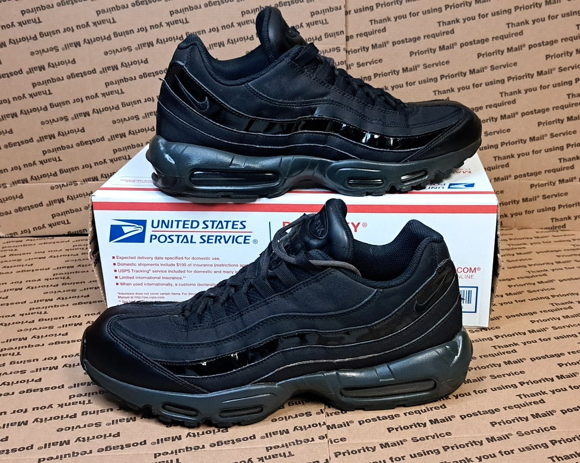 Nike Air Max 95 Triple Black - AT0042-001 for Sale Nike Air Max 95 Triple Black - AT0042-001 for Sale