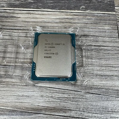 Procesador CPU Intel Core i5-12600K 12.ª generación Alder Lake 10 núcleos 3,7 GHz LGA Foto 1 de 4