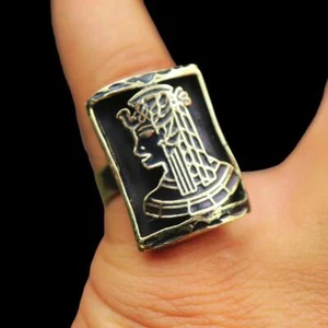 Lindo anillo ajustable de latón dorado hecho a mano antigua reina egipcia Cleopatra - Imagen 1 de 6