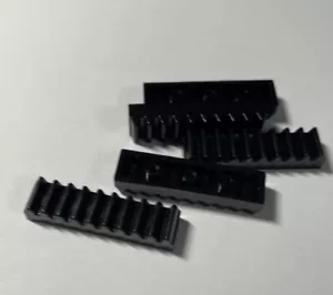 5x Lego® Technic NEU Rack Zahnstange 1 x 4 3743 schwarz 1x4 Lenkung 4205760 NEU - Bild 1 von 1