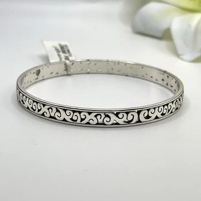 NUEVO CON ETIQUETAS BRAZALETE BRIGHTON ULUWATU ESTRECHO ABIERTO REMOLINOS PRECIO DE VENTA SUGERIDO POR EL FABRICANTE: $52 Foto 1 de 4