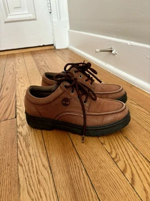 Женские мокасины Timberland коричневые с подошвой на платформе размер 6,5 - Изображение 1 из 4