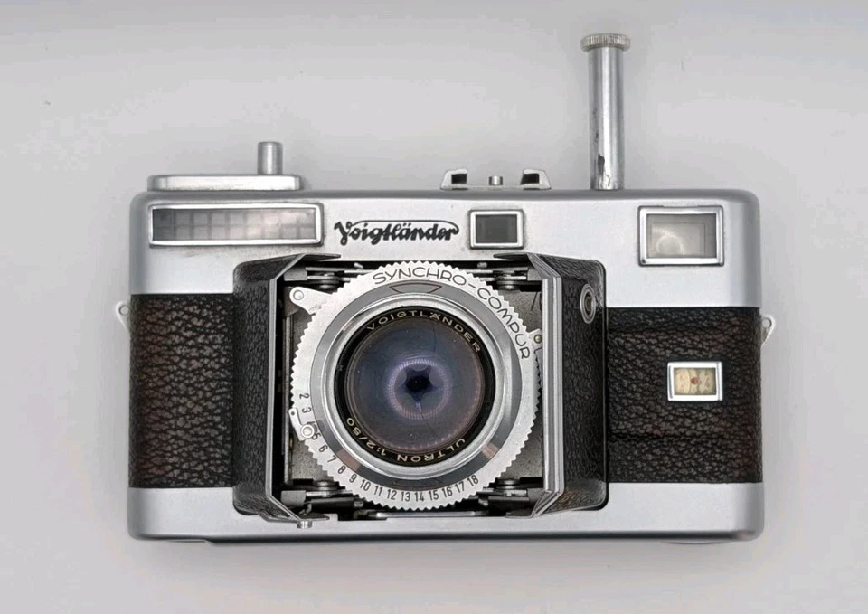 Vintage Voigtlander Vitessa Ultron 50mm f/2 Lens Rangefinder Camera [Parts] - Image 1 of 4