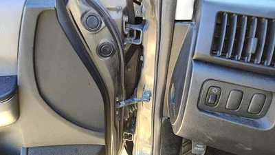 Juego de pares de bisagras de puerta inferior superior izquierda conductor Mitsubishi Endeavor 2004 fabricante original izquierda Foto 1 de 3