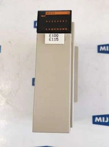Unidad de entrada OMRON CQM1 ID212 24 VDC 6mA 16 puntos 500043722 3081N - Imagen 1 de 9