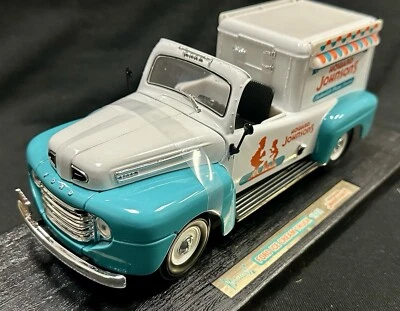 NIB Road Legends 1:18 1941 Howard Johnsons Ford F-1 Ice Cream Truck - Image 1 of 4