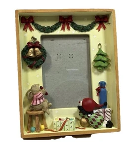 Christmas 3D Picture Frame Resin, Presents, Christmas Tree, Bunny & Child - Picture 1 of 22