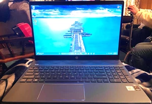 NICE HP 15t-cs300 15.6" Laptop Intel i7-1065G7 CPU 16GB RAM 512GB SSD Windows 11 - Picture 1 of 15