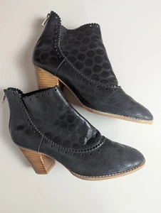 DJANGO & JULIETTE Womens Ankle Boots Sz 41 Black Leather Canising Heel Bootie - Picture 1 of 10