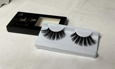 100% Real Mink Eyelashes Handmade 3D False Eyelashes Cross Thick Long Eye Lashes - Image 1 of 4