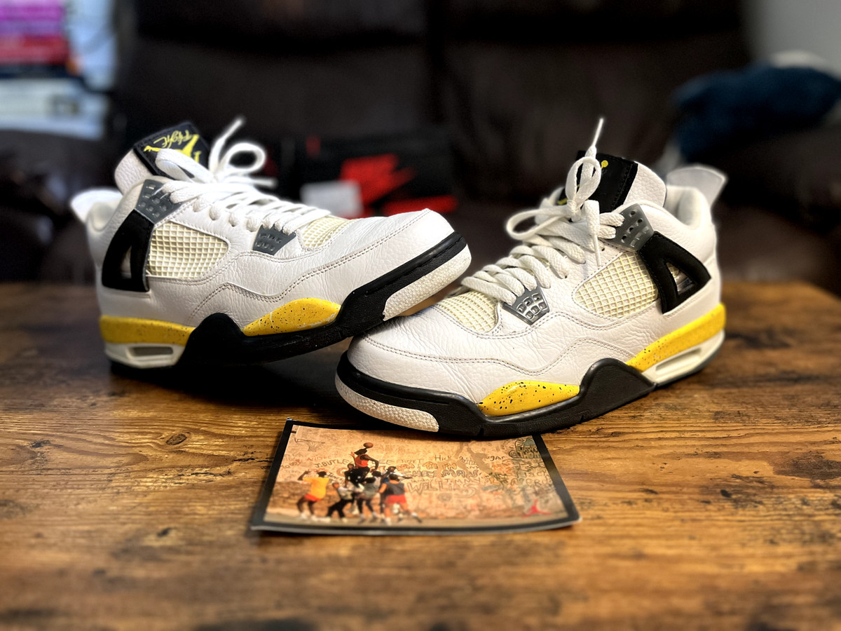 Jordan 4 Retro LS Tour Yellow for Sale | Authenticity Jordan 4 Retro LS Tour Yellow for Sale | Authenticity
