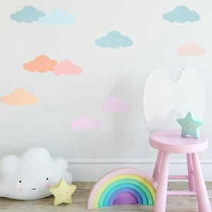 6 hojas de calcomanías de pared multicolores nube pastel niños dormitorio guardería - Imagen 1 de 4