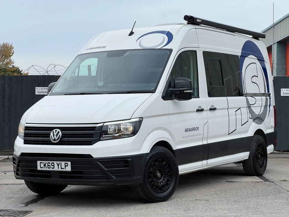 2020 Volkswagen Crafter HOLESHOT MOTORHOMES RACE VAN COMPACT PANEL VAN Diesel Ma - Image 1 of 4