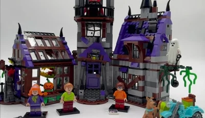 Brand New Scooby-Doo Mystery Mansion - like LEG0 (75904)- Ships From The USA - Image 1 of 4