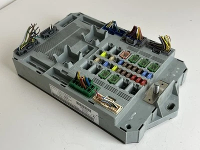 2015 JAGUAR XF TRUNK CABIN FUSE RELAY BOX JUNCTION DX23-14D628-AH OEM - Изображение 1 из 4