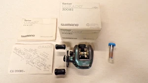 SHIMANO FISHING REEL W/ BOX - BANTAM CURADO 200-B5 - CLEAN & WORKS GREAT - Picture 1 of 10