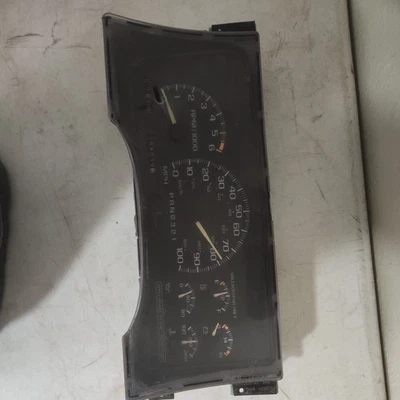 Cuadro de instrumentos camión 95-98 CK 164 k millas OEM Foto 1 de 4