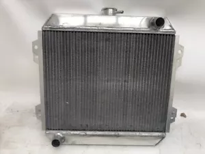 radiador manual aluminio ford capri 2.8 inj 42mm núcleo - Imagen 1 de 3