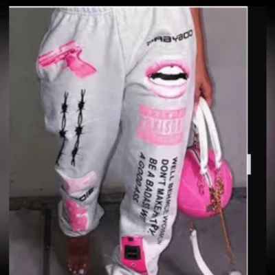 Y2K Printed joggers. Elastic at the ankle letter print with pockets. . Polyester - Изображение 1 из 4