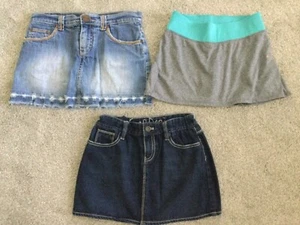 LOT 3 GIRLS SZ XL (14) / JUNIORS XS BLUE JEAN & GRAY SKIRTS - 1 NEW - NIKE / GAP - Picture 1 of 9