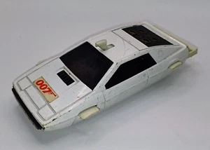 Corgi 269 James Bond 007 Lotus Esprit faulty mechanism - Picture 1 of 2