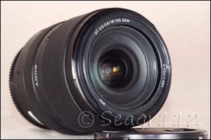 Sony Alpha SAL18135 DT 18-135mmmm f/3.5-5.6 SAM Zoom Lens - Mint Minus - Picture 1 of 9