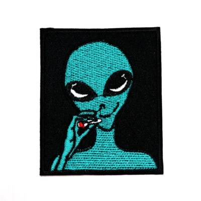 Smoking Weeds Alien patch Ufology UFO Funny E.T. Artwork for DIY Iron on Clothes - Image 1 of 4