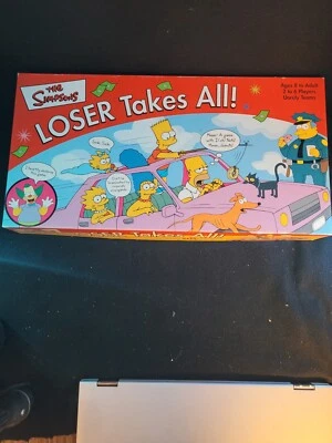Jogo de tabuleiro The Simpsons Loser Takes All The Dis-FUN-ctional Party Game Roseart - Imagem 1 de 4