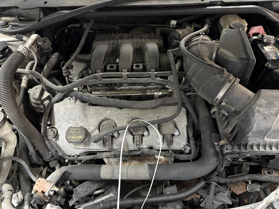 Transmission Assy. FORD TAURUS(SEE ALSO TAURUS X) 10 11 12 - Image 1 of 3