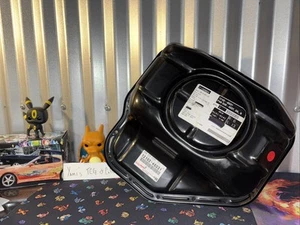 Toyota Supra 1993-1998 JZA80 2JZ-GTE 2JZ-GE Engine Oil Pan Sump OEM 12102-46031 - Picture 1 of 6