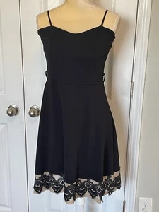 Fit & Flare Kleid mit Spitzenbesatz Party Cocktailkleid schwarz Größe L - Bild 1 von 5