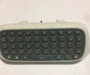 Microsoft Xbox 360 Chatpad Keyboard Controller Attatchment White X814365-001 - Picture 1 of 7