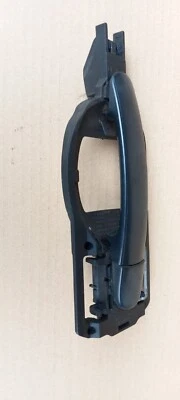 Audi a2 Tür Öffner Klinke Hebel Griff Griffmulde links hinten 8Z0839885 🚁😊 - Bild 1 von 4