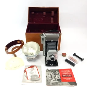 Macchina fotografica terrestre Polaroid modello 80 - Foto 1 di 21