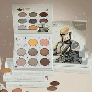 Star Wars *The Mandalorian* Eyeshadow Shadow Makeup Palette- *NEW- FREE SHIPPING - Picture 1 of 3