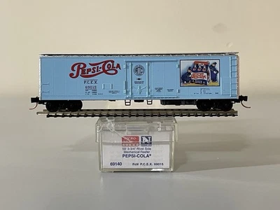N Scale Model Trains Micro-Trains Line 69140 - Pepsi-Cola 59’ Mechanical Reefer - Image 1 of 4