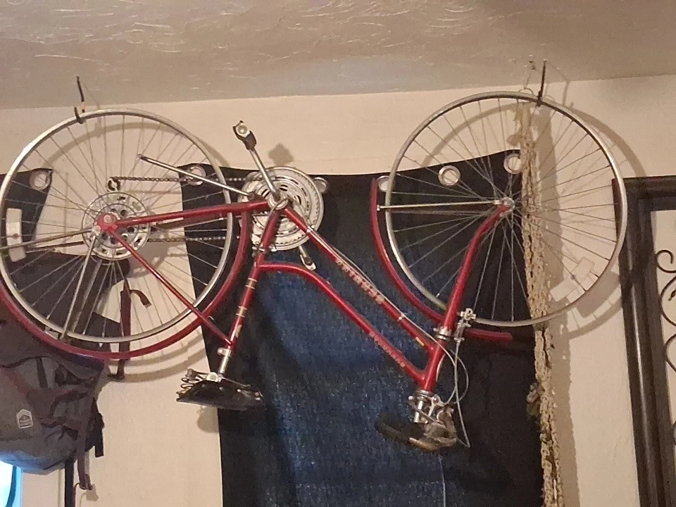 EE. UU. Schwinn Suburban Granate Rojo 53 cm 20 pulgadas Damas Suave opción de reconstrucción Foto 1 de 1