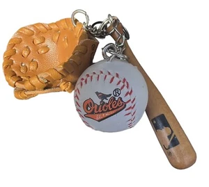 Rare Vintage 1993 Baltimore Orioles Keychain Ball, Bat And Glove - Picture 1 of 9